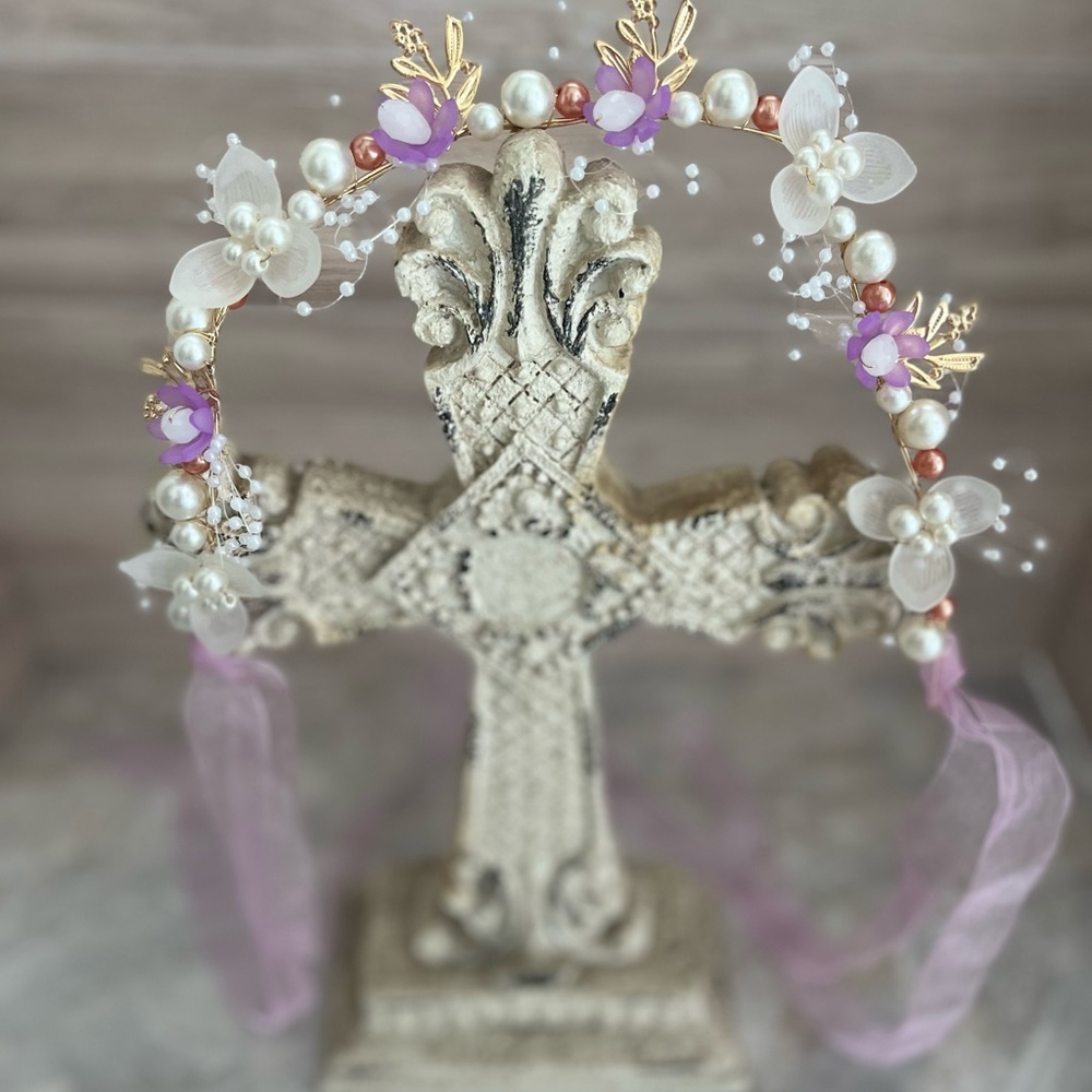 Floral Pearl Headband with Purple Accents
